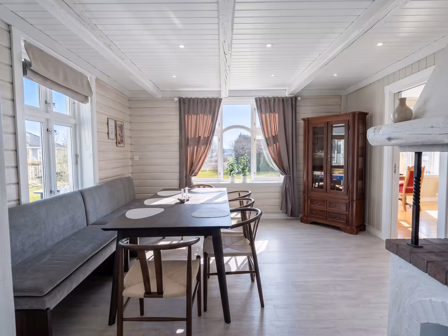 Bo ved sjøen — Viksfjord — 5