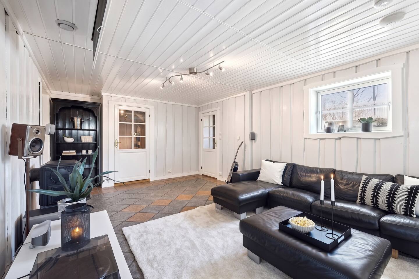 Bo ved sjøen — Viksfjord — 10